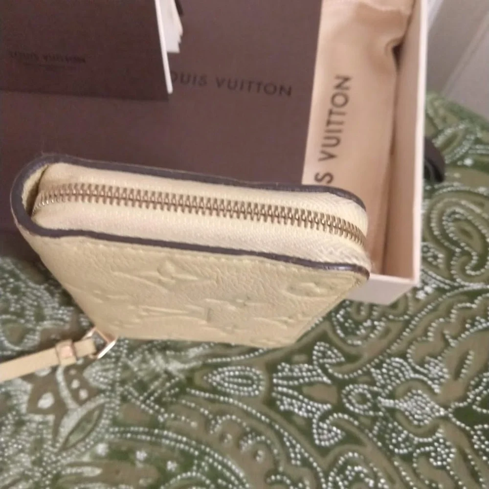 Louis Vuitton Empreinte Zippy Wallet Citrine - Picture 4 of 8